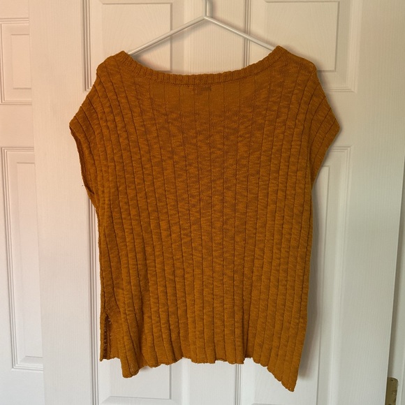 Verve Ami Amber Yellow Oversized Short Sleeved Ribbed Knit T… - Picture 2 of 7